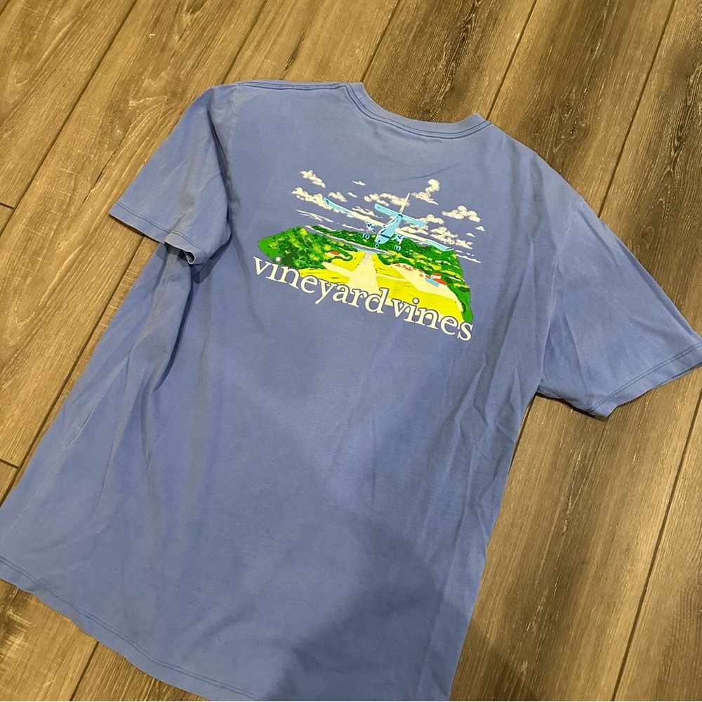 Mens vineyard vines whale airplane island t shirt tee size large blue